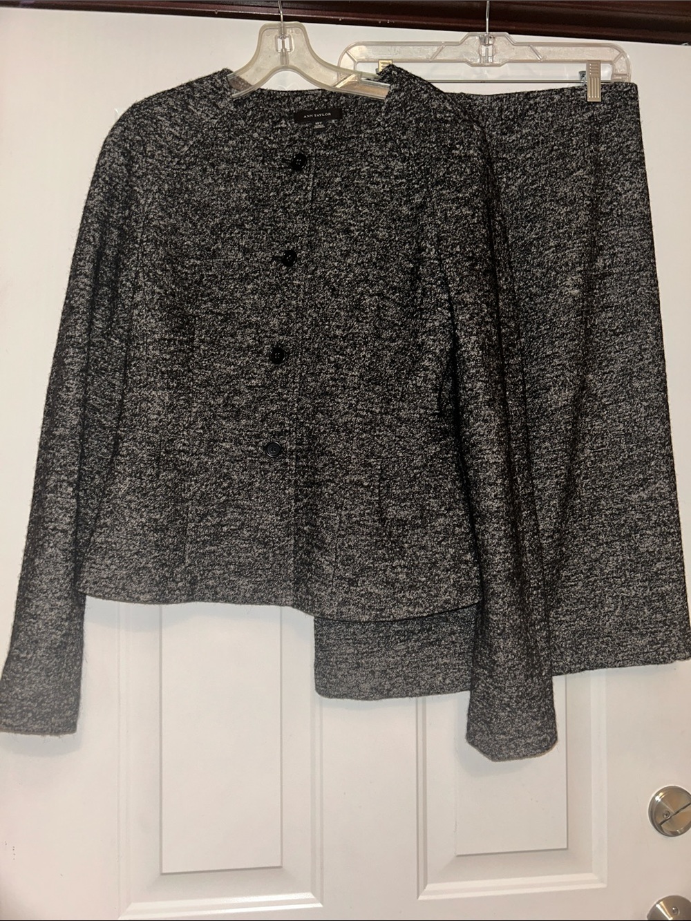 Ann Taylor Tall Tweed Skirt Suit 10T Black White Professional Career Timeless